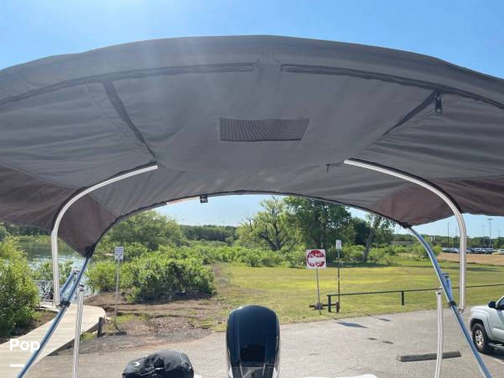 Slide: The Image of Tahoe 450 TF 2021 - 13677003