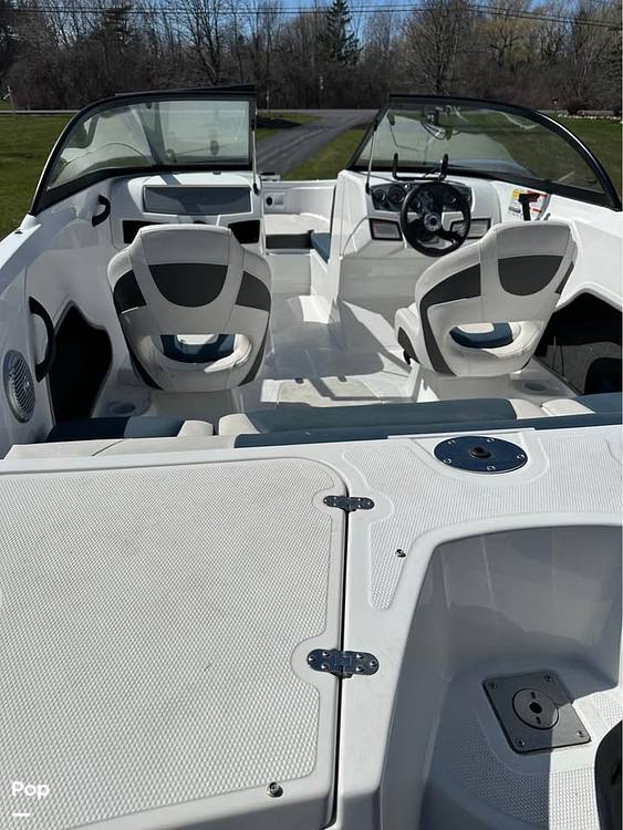 Slide: The Image of Tahoe 450TF 2021 - 15418169