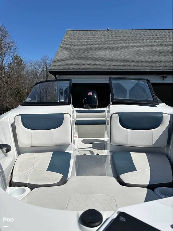 Slide: The Image of Tahoe 450TF 2021 - 15418170