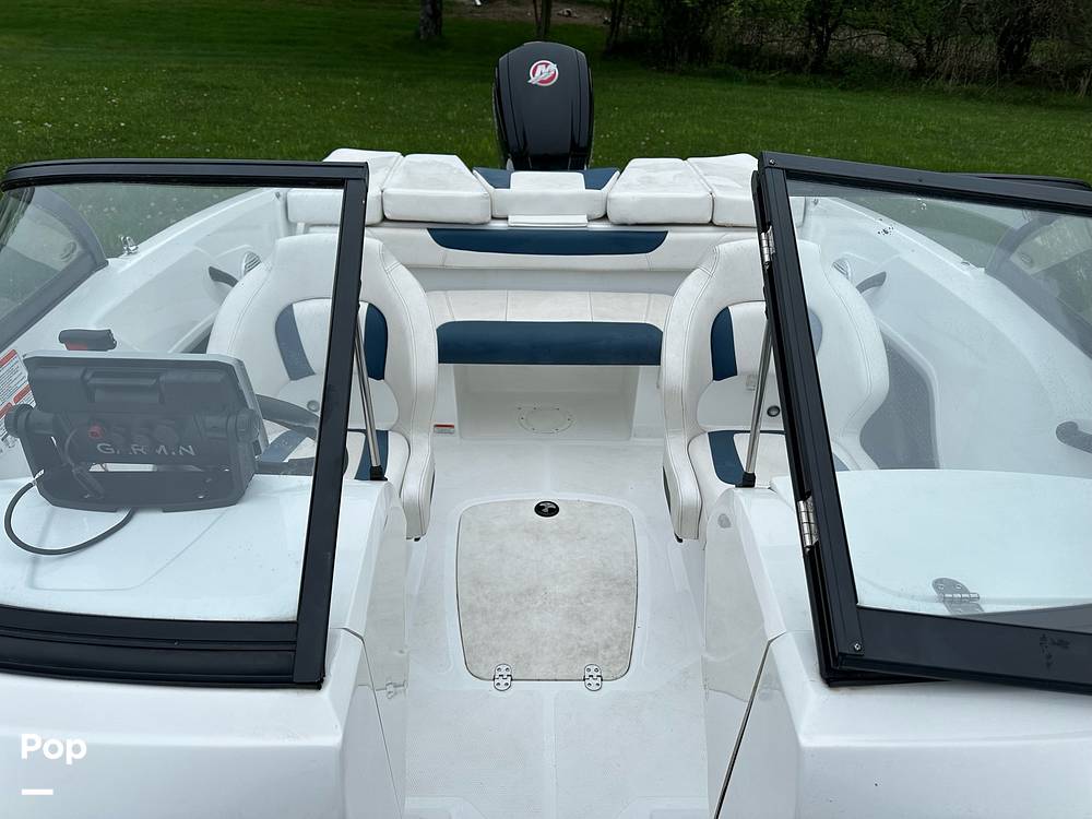 Slide: The Image of Tahoe 450TF 2021 - 15442008