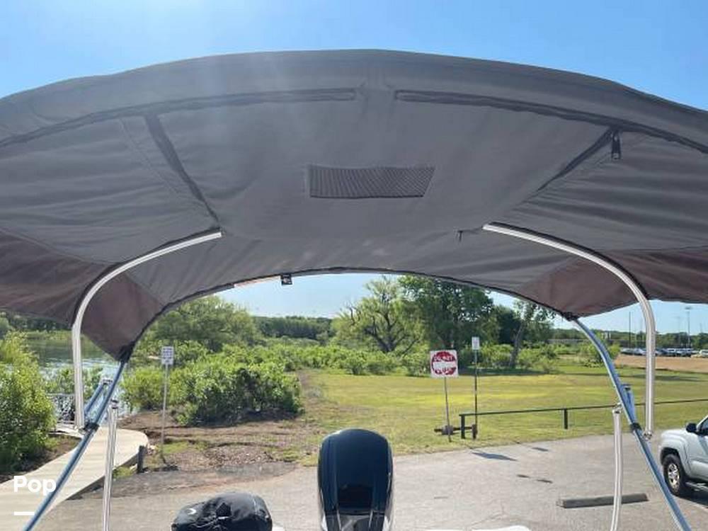 Slide: The Image of 2021 Tahoe 450 TF for sale in Fort Worth, TX - 8