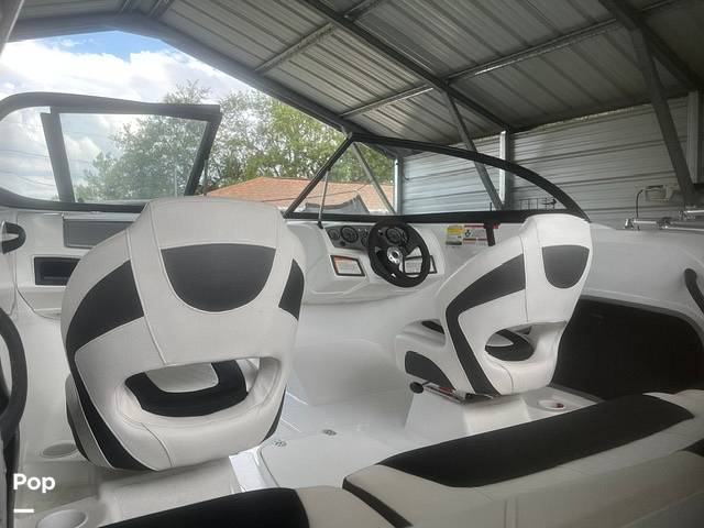 Slide: The Image of Tahoe 450 TS 2021 - 15447413