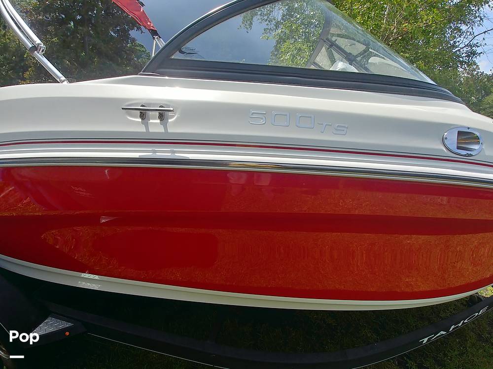 Slide: The Image of Clean Shiny Hull - 12785599