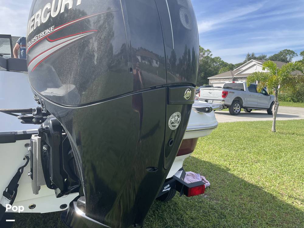 Slide: The Image of Tahoe 550TF 2018 - 13346733