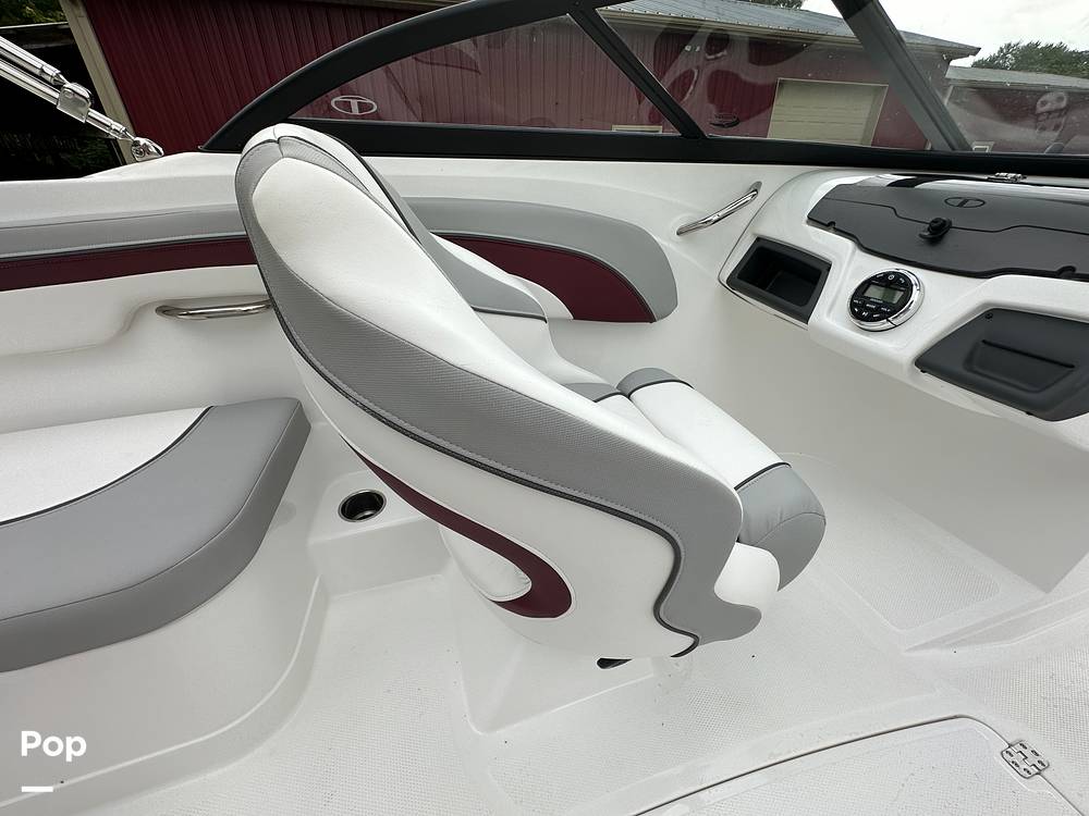 Slide: The Image of Tahoe 700 2020 - 14423263
