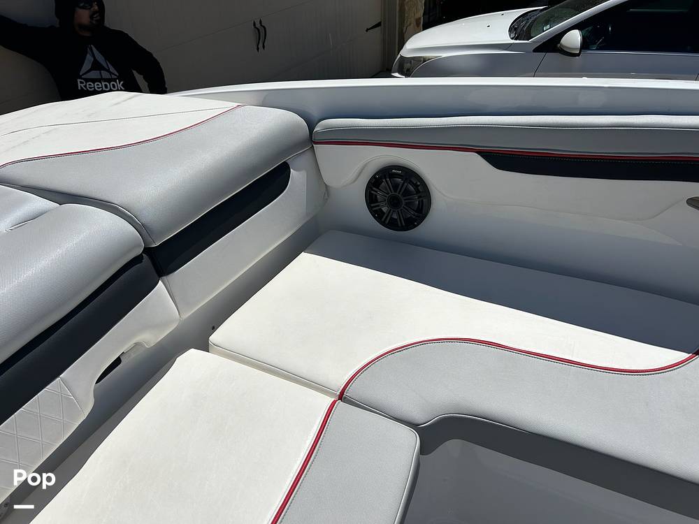 Slide: The Image of Exterior Speakers - 13979054