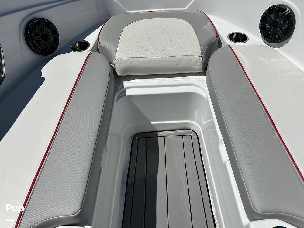 Slide: The Image of Bow Cushions - 13979056