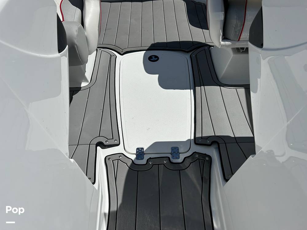 Slide: The Image of Windshield - Walk Through - 13979063