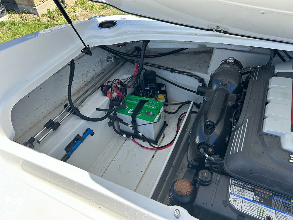 Slide: The Image of Batteries - 13979075