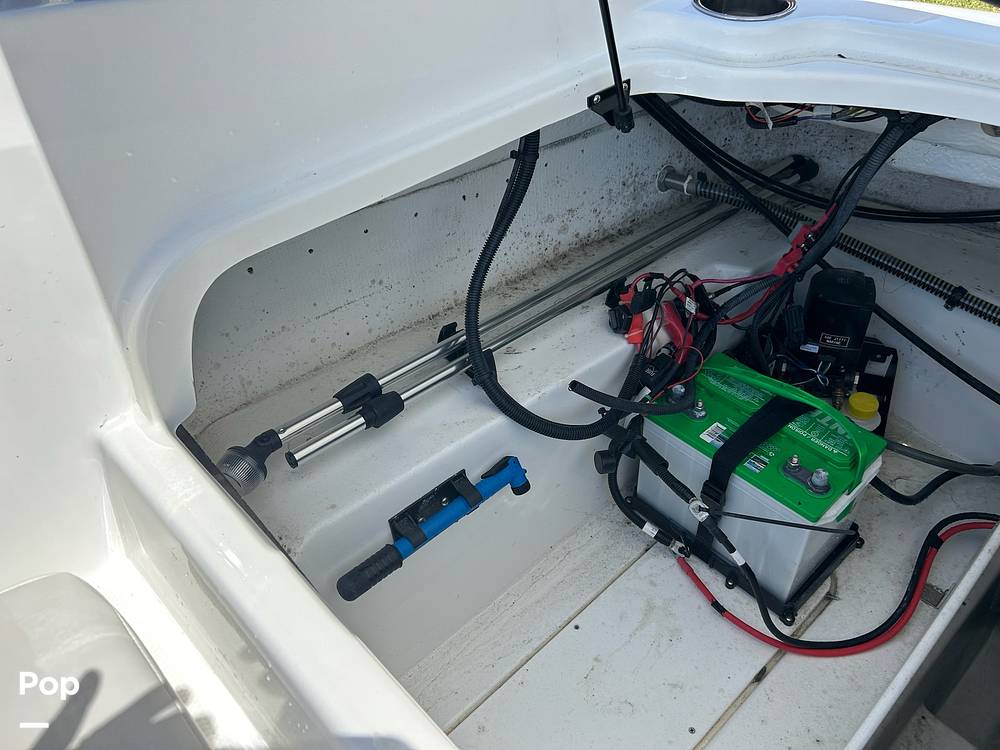 Slide: The Image of Batteries - House - 13979077