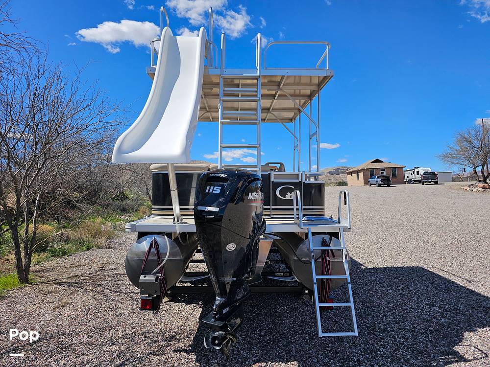 Slide: The Image of Tahoe Grand Island GT 2580 CR 2021 - 14007067
