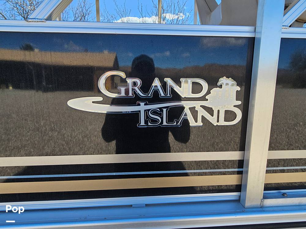 Slide: The Image of Tahoe Grand Island GT 2580 CR 2021 - 14007125