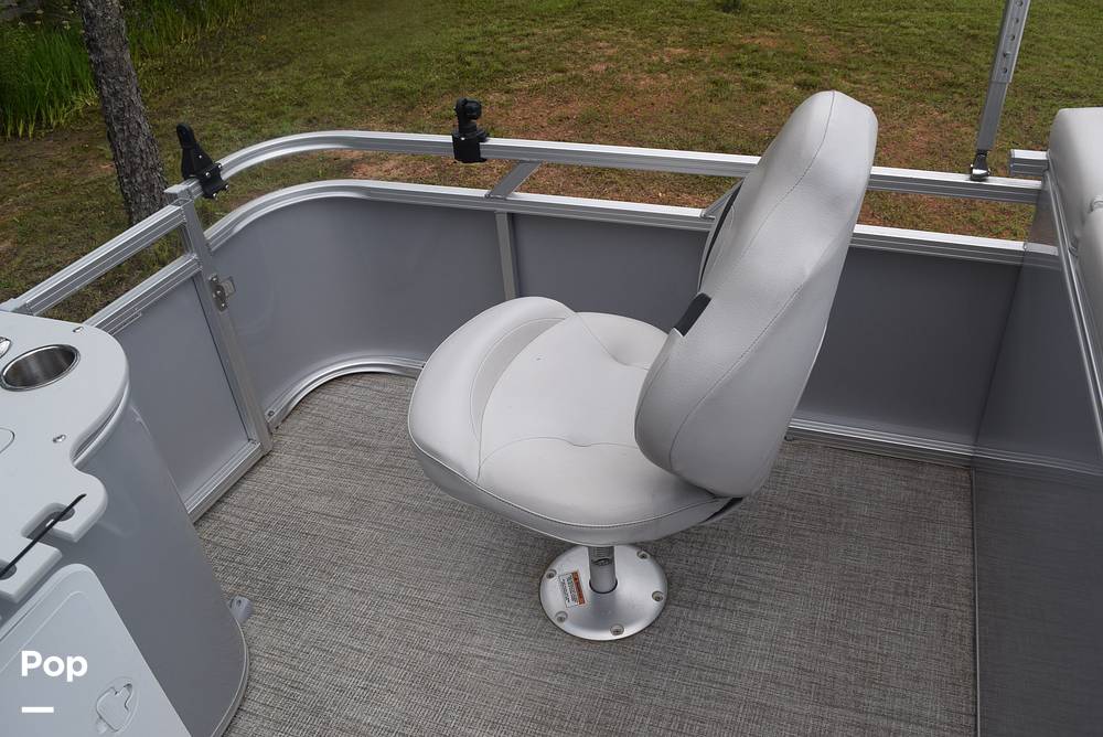 Slide: The Image of Tahoe GT 2385 QF 2021 - 14390909