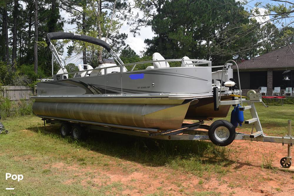 Slide: The Image of Tahoe GT 2385 QF 2021 - 14391296