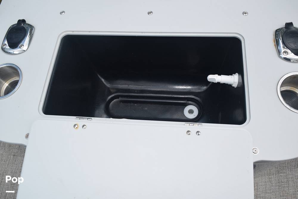 Slide: The Image of Bait Well - 14390921