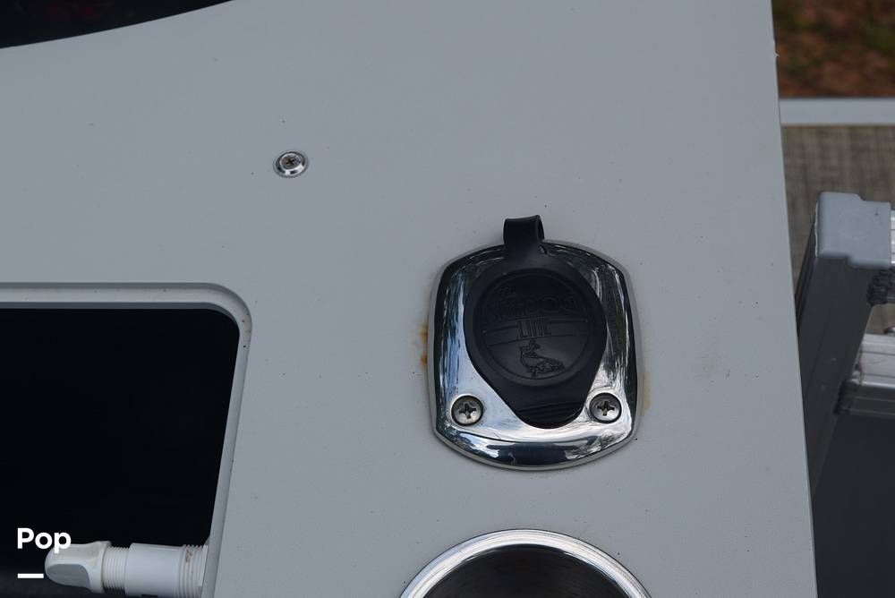 Slide: The Image of Tahoe GT 2385 QF 2021 - 14390922