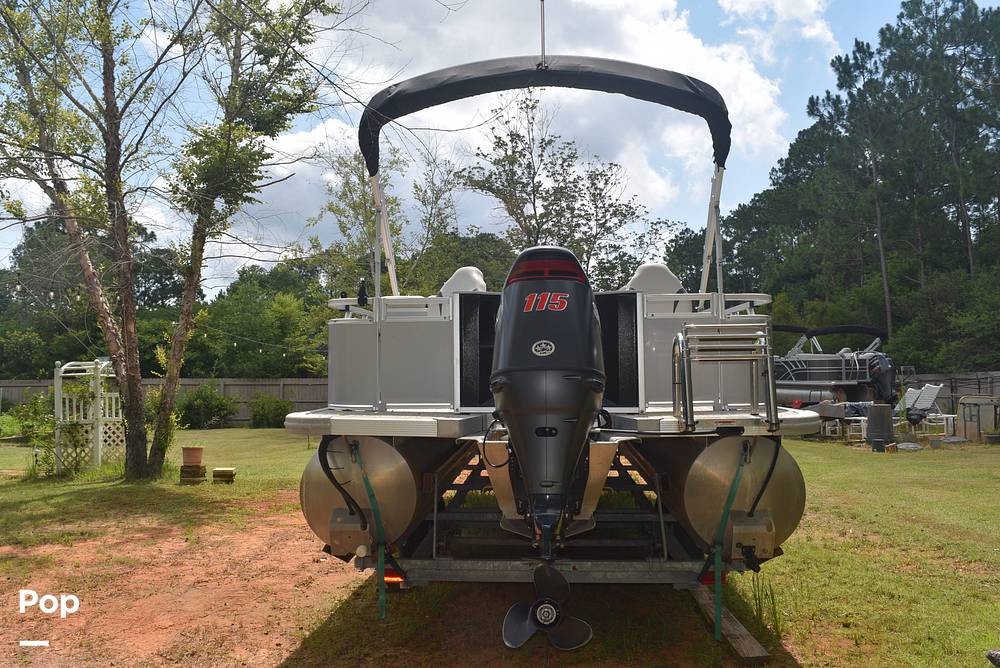Slide: The Image of Tahoe GT 2385 QF 2021 - 14390840