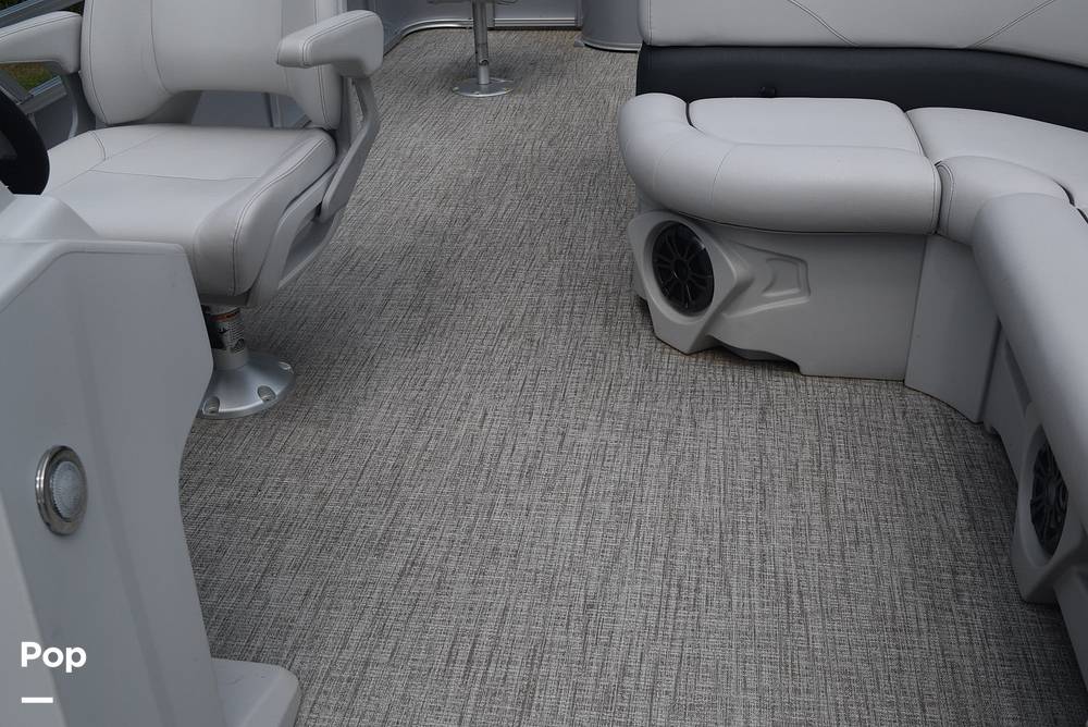 Slide: The Image of Tahoe GT 2385 QF 2021 - 14390929