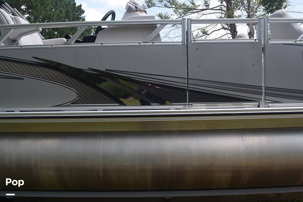 Slide: The Image of Tahoe GT 2385 QF 2021 - 14390861