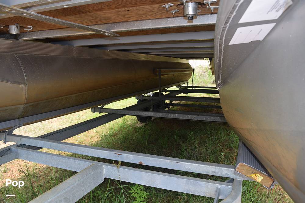 Slide: The Image of Tahoe GT 2385 QF 2021 - 14390865