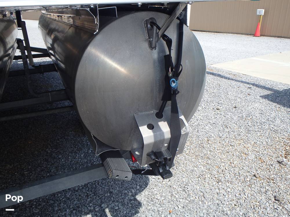 Slide: The Image of Tahoe LTZ 2085 CR 2021 - 13182315