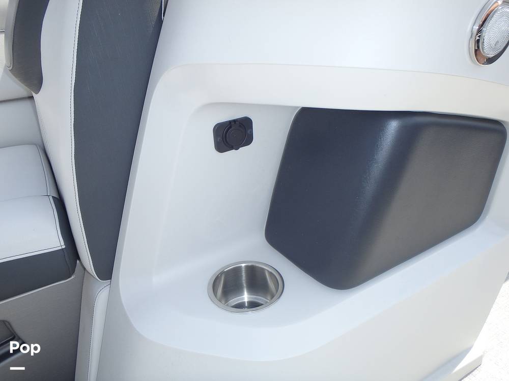 Slide: The Image of Tahoe LTZ 2085 CR 2021 - 13182350