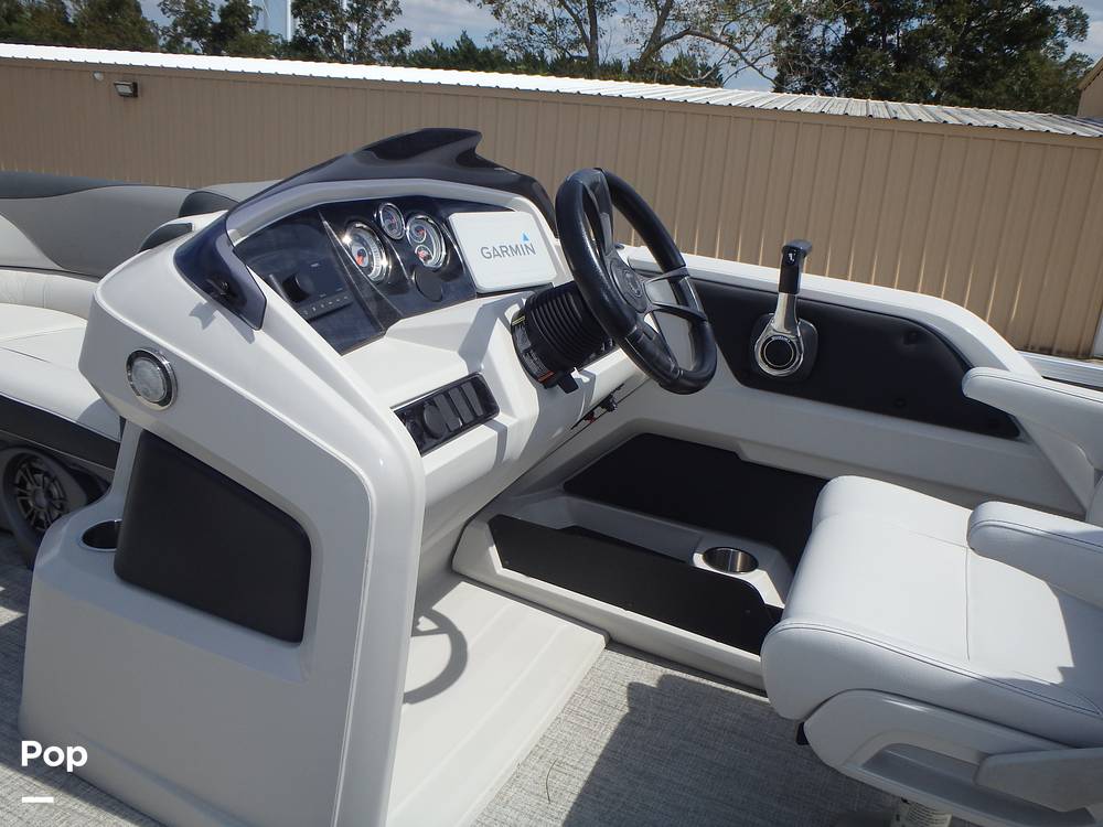 Slide: The Image of Tahoe LTZ 2085 CR 2021 - 13182352