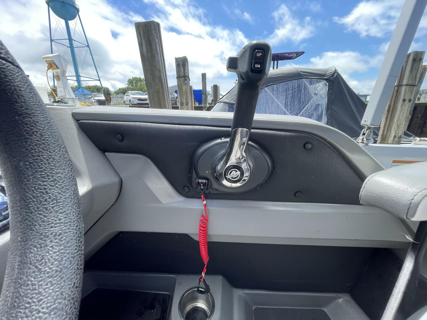 Slide: The Image of Tahoe LTZ 2385 Rear Fish 2023 - 7