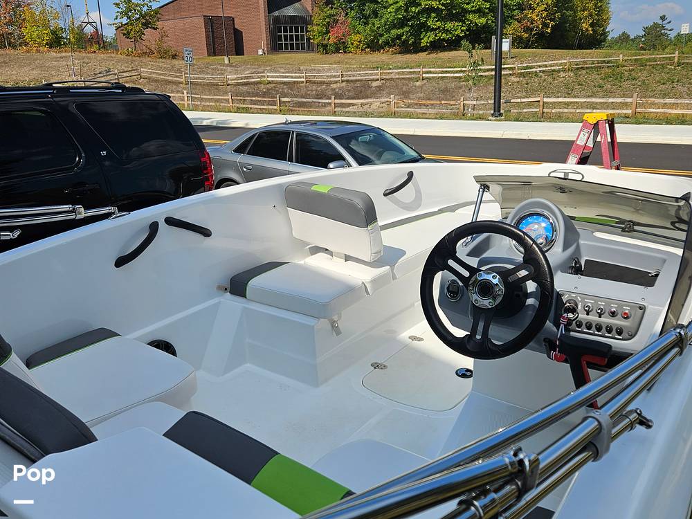 Slide: The Image of Clean Boat - 13407121
