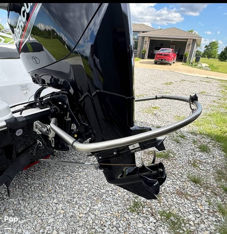 Slide: The Image of Tahoe T16 2022 - 15452239