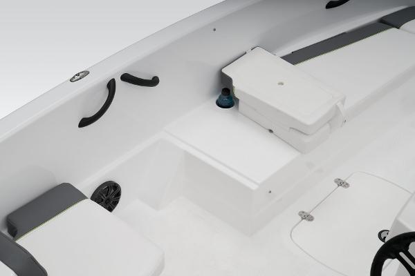 Slide: The Image of Tahoe T16 - 35