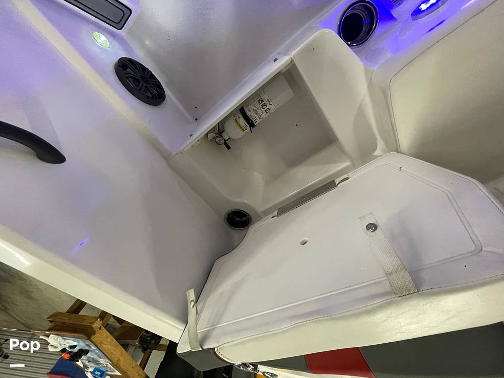 Slide: The Image of Tahoe T18 2022 - 13889182
