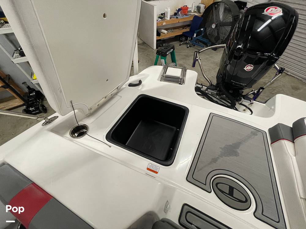 Slide: The Image of Tahoe T18 2022 - 13889199