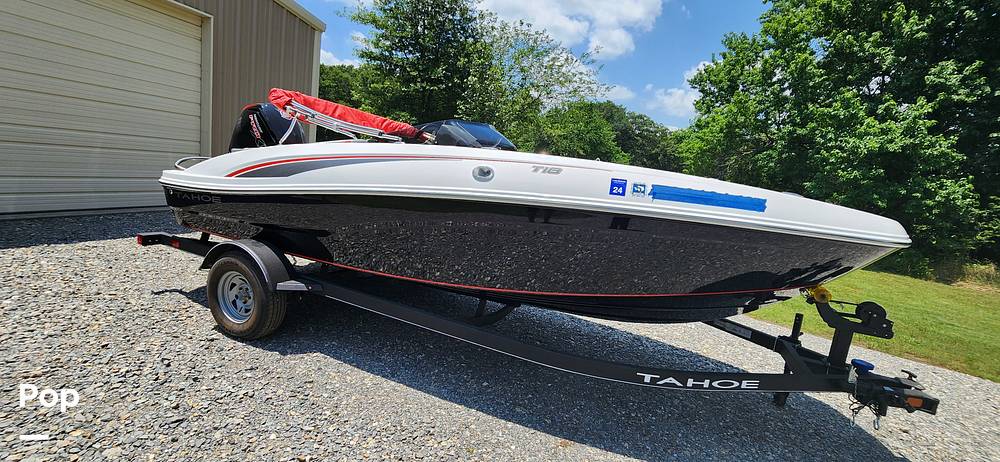 Slide: The Image of Tahoe T18 2023 - 14220809