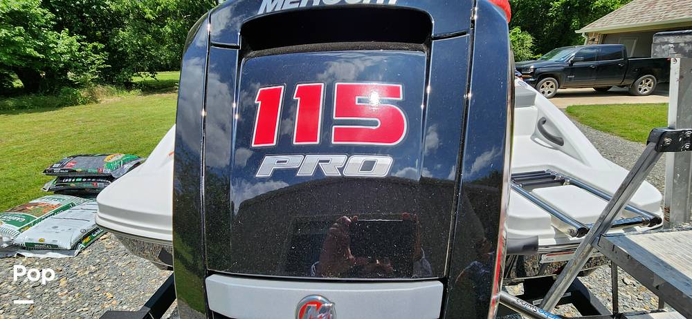 Slide: The Image of Tahoe T18 2023 - 14220705
