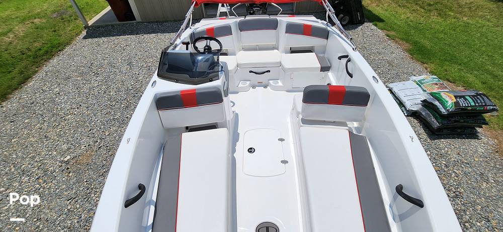 Slide: The Image of Tahoe T18 2023 - 14220760