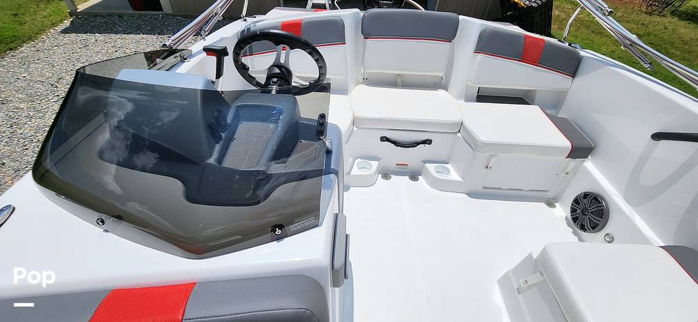 Slide: The Image of Tahoe T18 2023 - 14220771