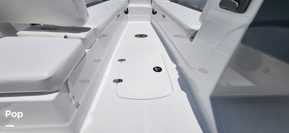 Slide: The Image of Tahoe T18 2023 - 14220773