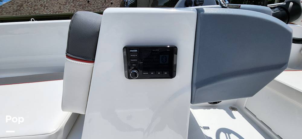 Slide: The Image of Tahoe T18 2023 - 14220778