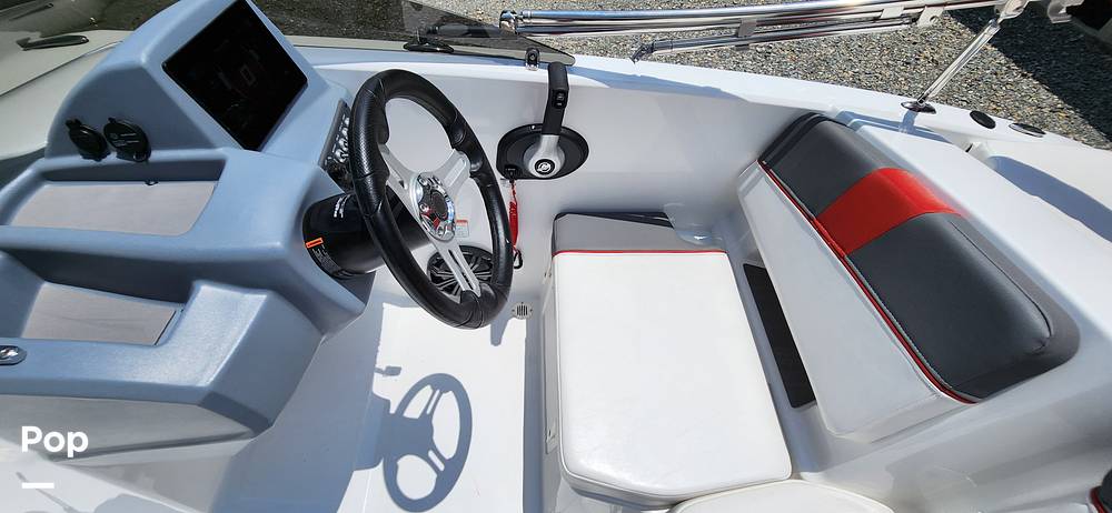 Slide: The Image of Tahoe T18 2023 - 14220791