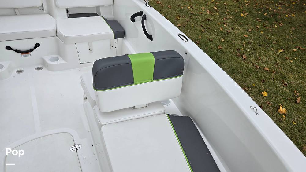 Slide: The Image of Tahoe T18 2024 - 14777667