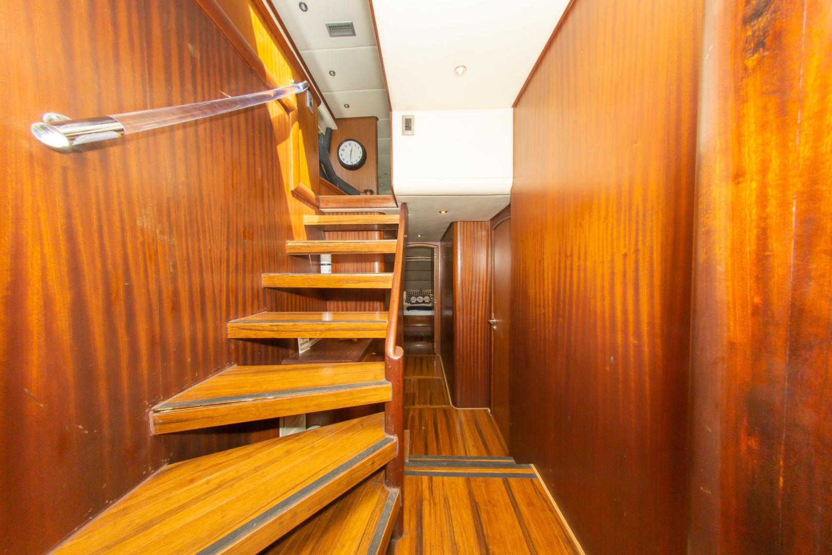 Slide: The Image of Tango COCKPIT MOTOR YACHT 2008 - 3351589