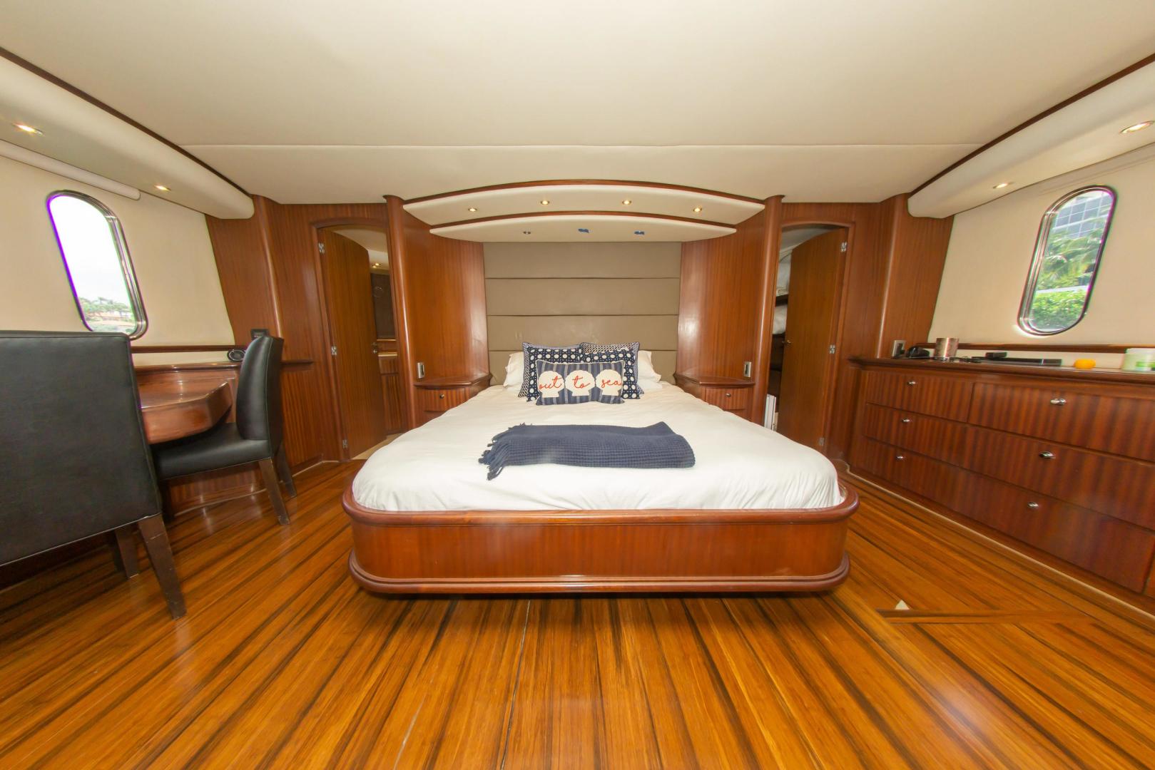 Slide: The Image of Tango COCKPIT MOTOR YACHT 2008 - 3351591