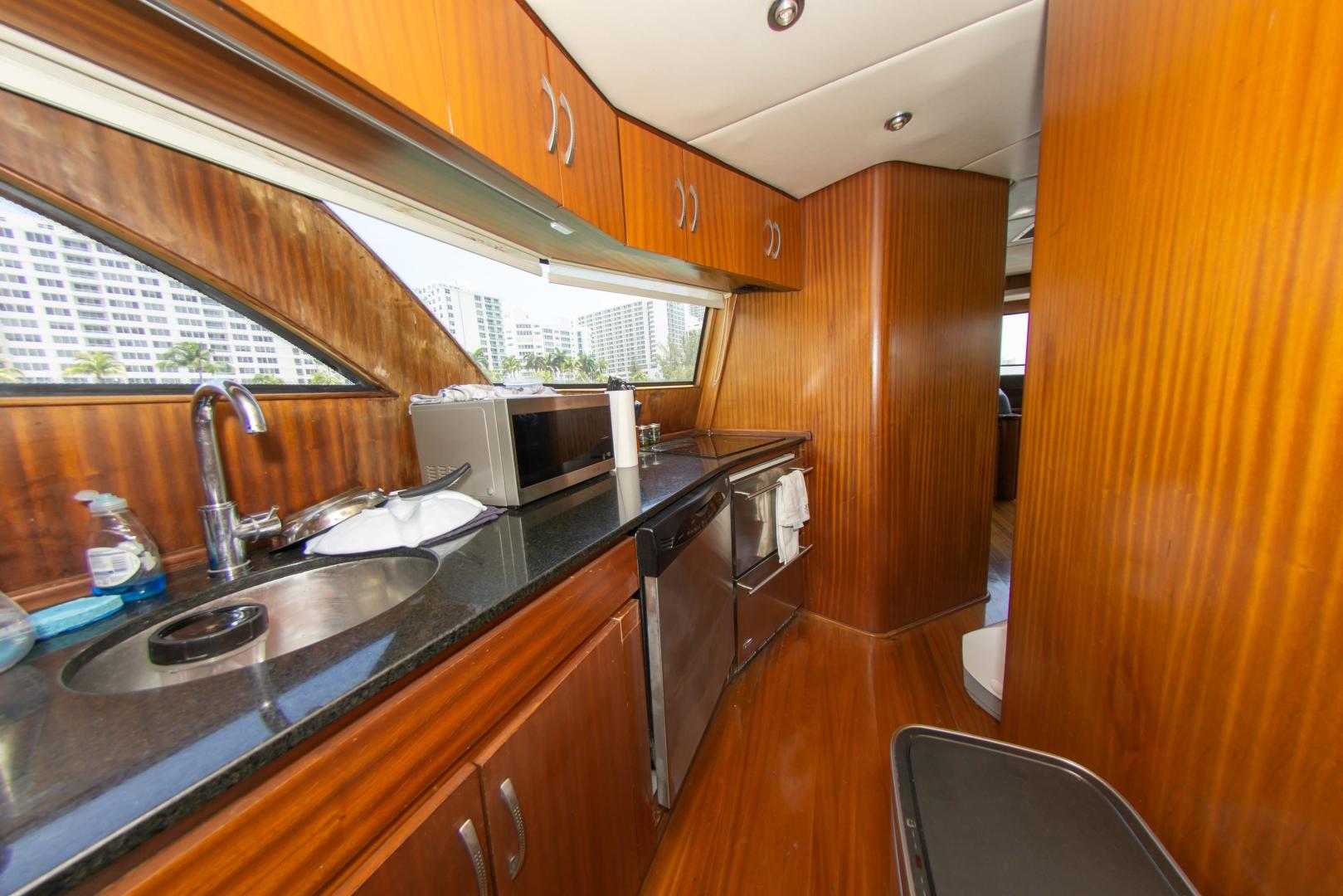 Slide: The Image of Tango COCKPIT MOTOR YACHT 2008 - 3351604