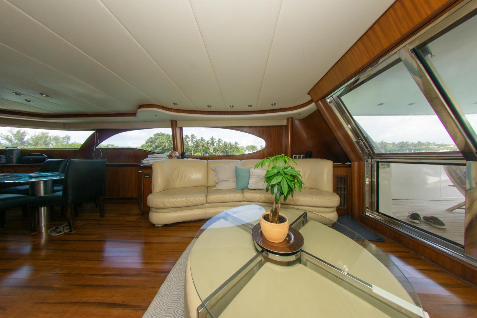 Slide: The Image of Tango COCKPIT MOTOR YACHT 2008 - 3351608