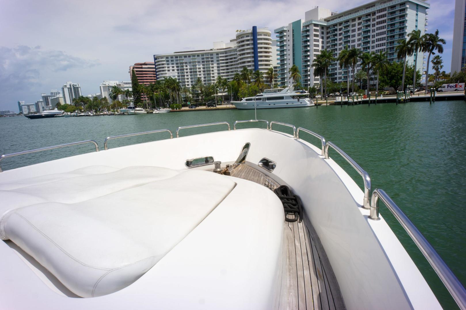 Slide: The Image of Tango COCKPIT MOTOR YACHT 2008 - 3351617