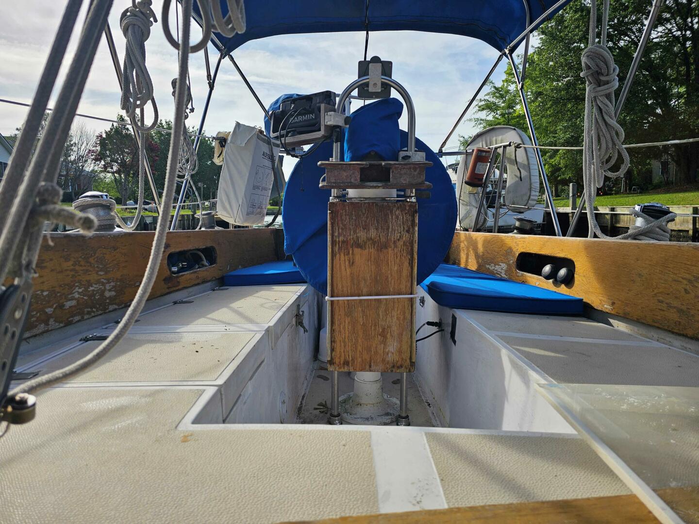 Slide: The Image of Tartan 34 1974 - 5261251