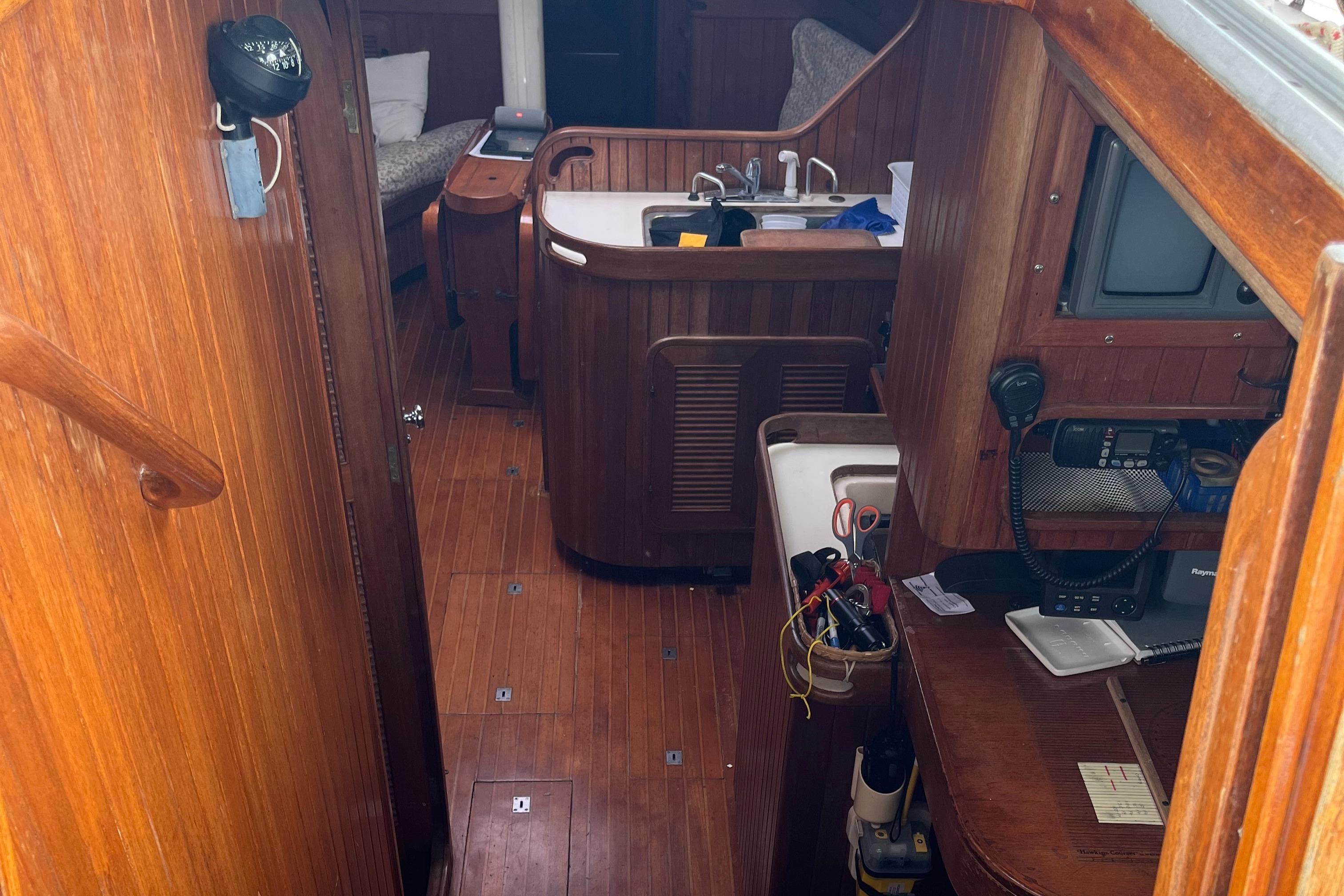 Slide: The Image of Ta Shing Yachts Tatoosh 42 1984 - 9