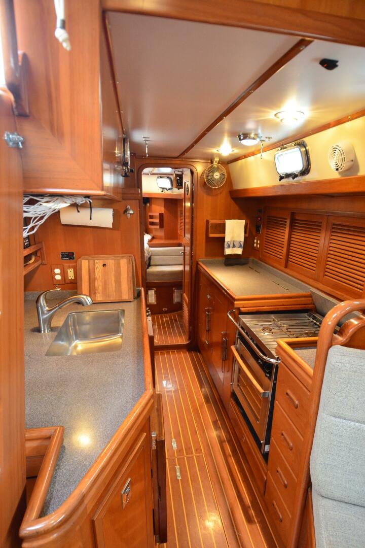 Slide: The Image of Tayana 48 2005 - 5192686