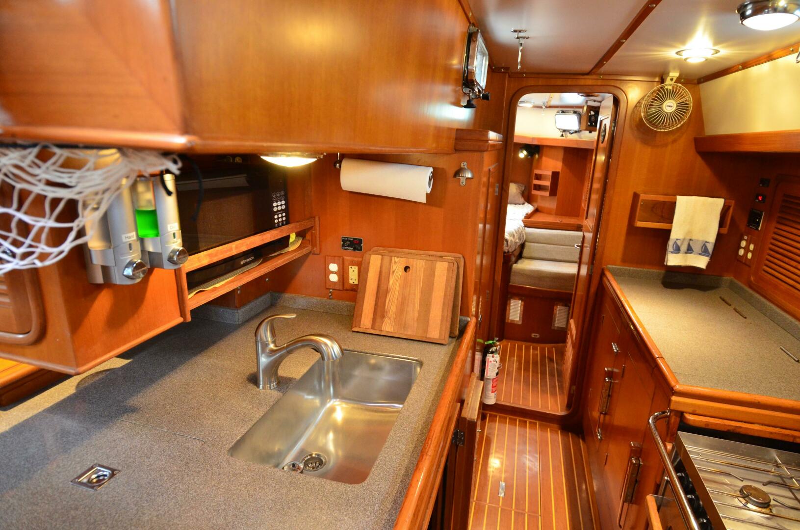 Slide: The Image of Tayana 48 2005 - 5192688